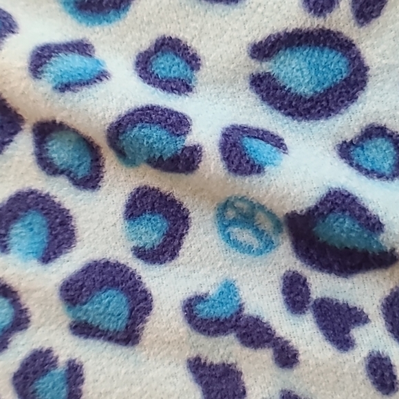 Fleece Hoodie Long Sleeping Shirt - Picture 8 of 8